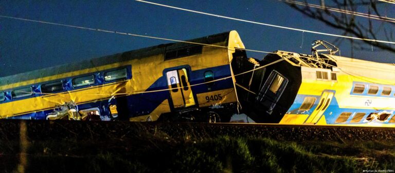 Ein Toter, mehrere Verletzte bei Unfall mit niederländischem Personenzug