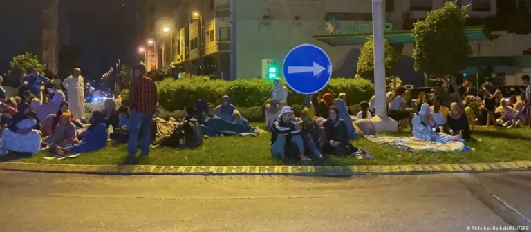 Starkes Erdbeben erschüttert Marokko, Hunderte Tote